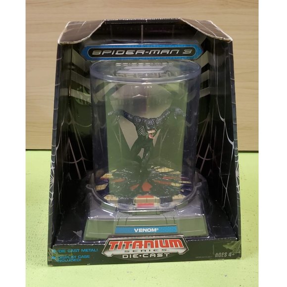 Venom (Titanium Series Die-Cast) - Picture 4 of 11